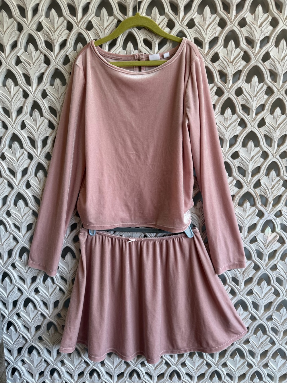 Gap Girls XXL 14-16 Blush Pink Velvet Top Skirt Set